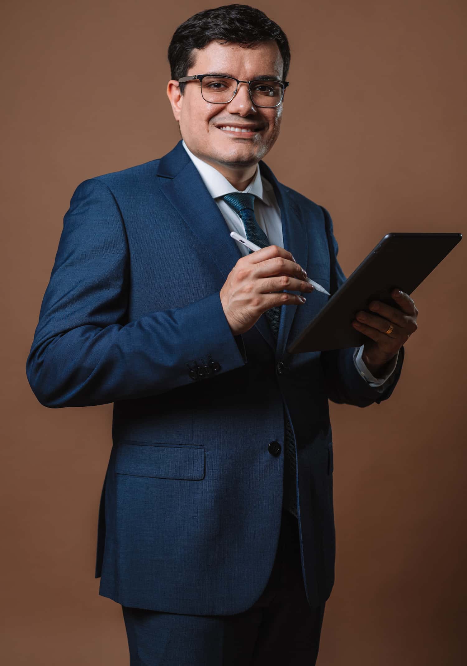 Dr. Pedro Henrique Souza - Neurologista e Neurofisiologista Clínico